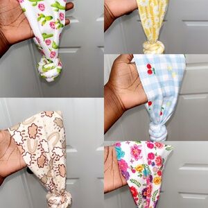 Headwraps, big bows piggies